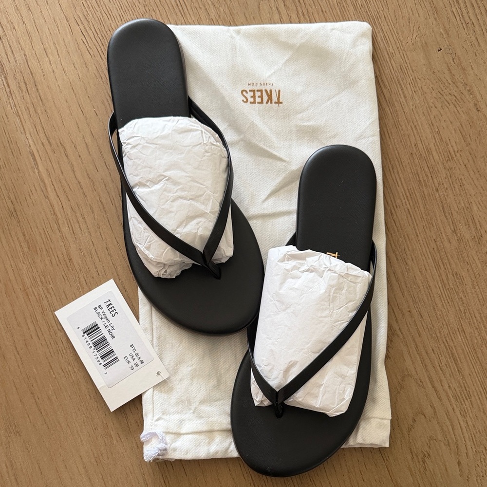 TKEES Classic Black Sandals